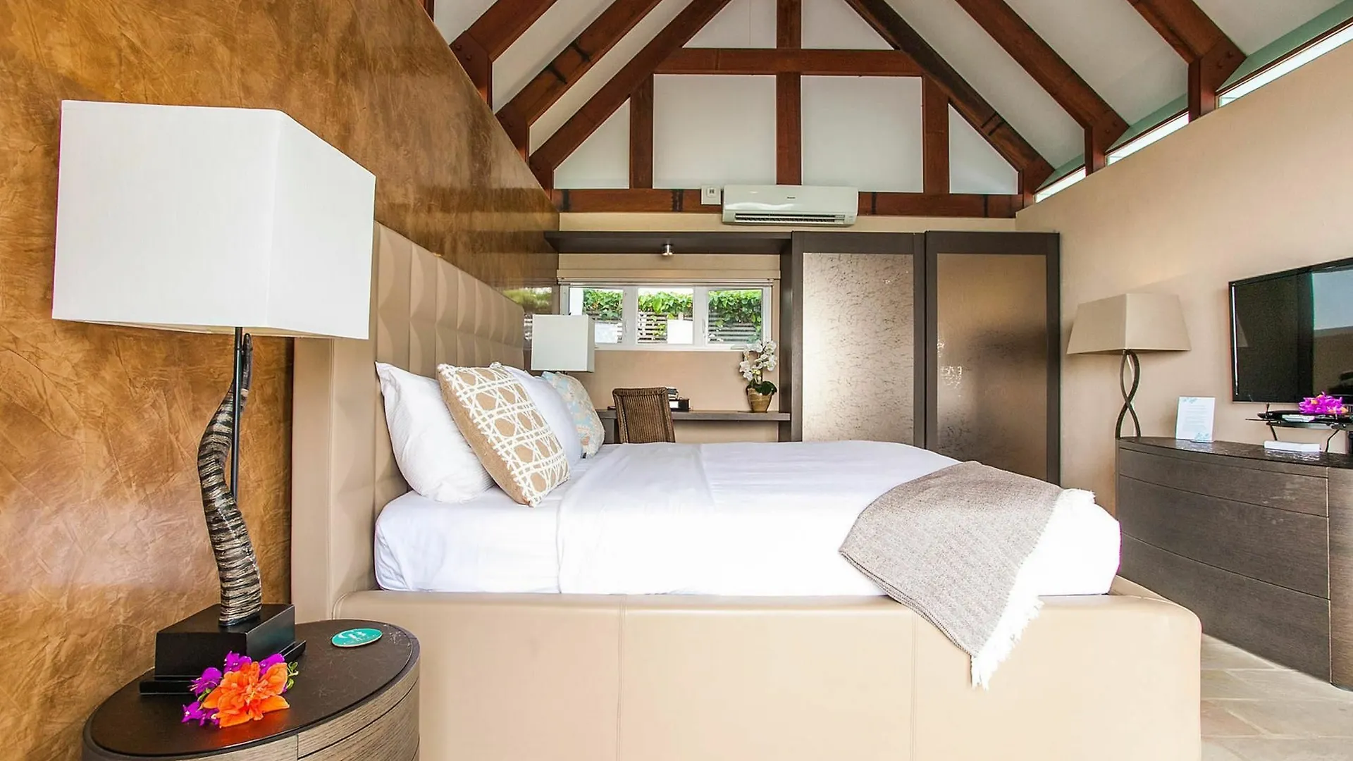 Ceblue Villas The Valley