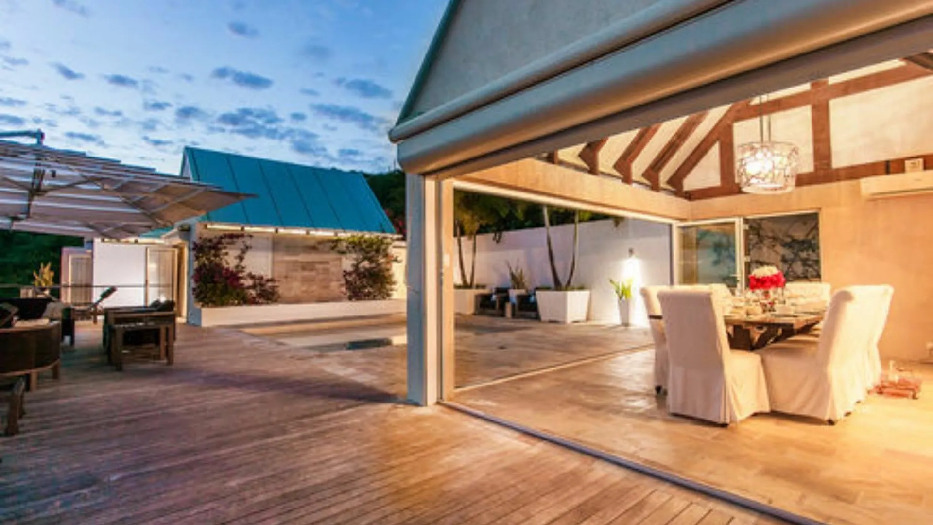 Ceblue Villas The Valley Resort