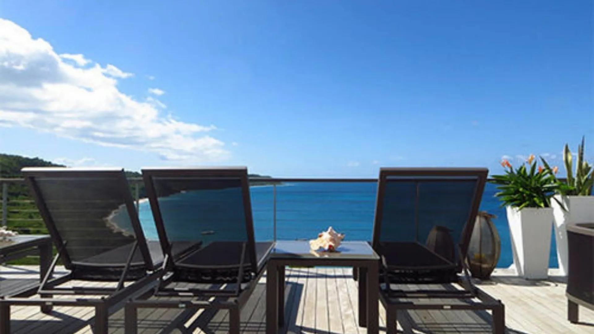 Ceblue Villas The Valley